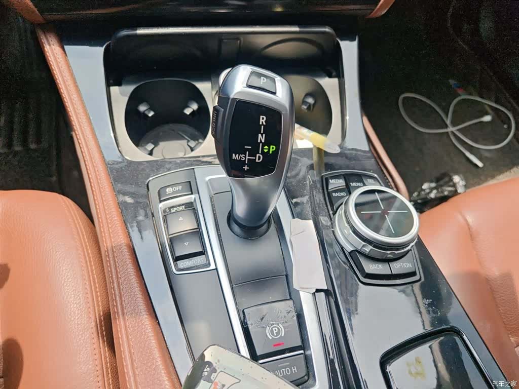 BMW 5 Series, 2015 15