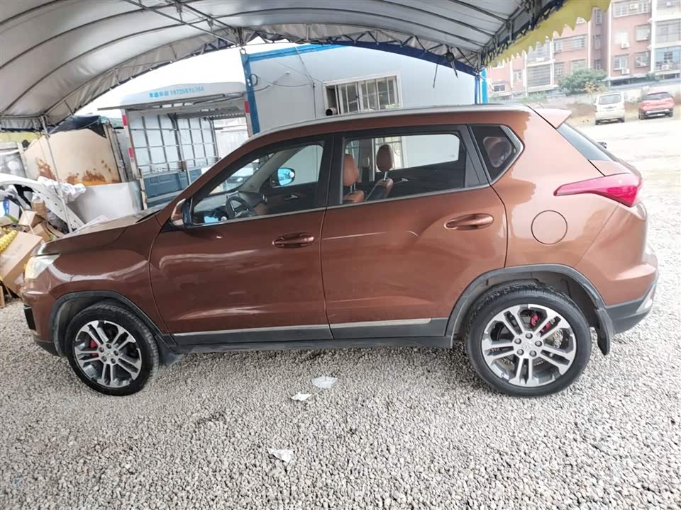BAIC Shenbao X35