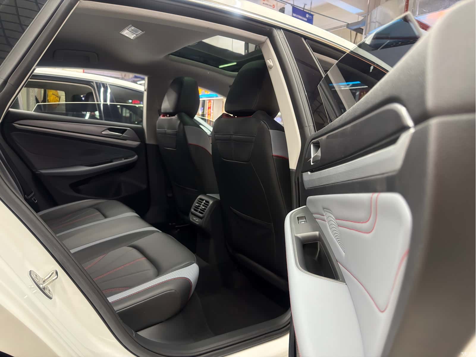 Volkswagen Lamando, 2023 22