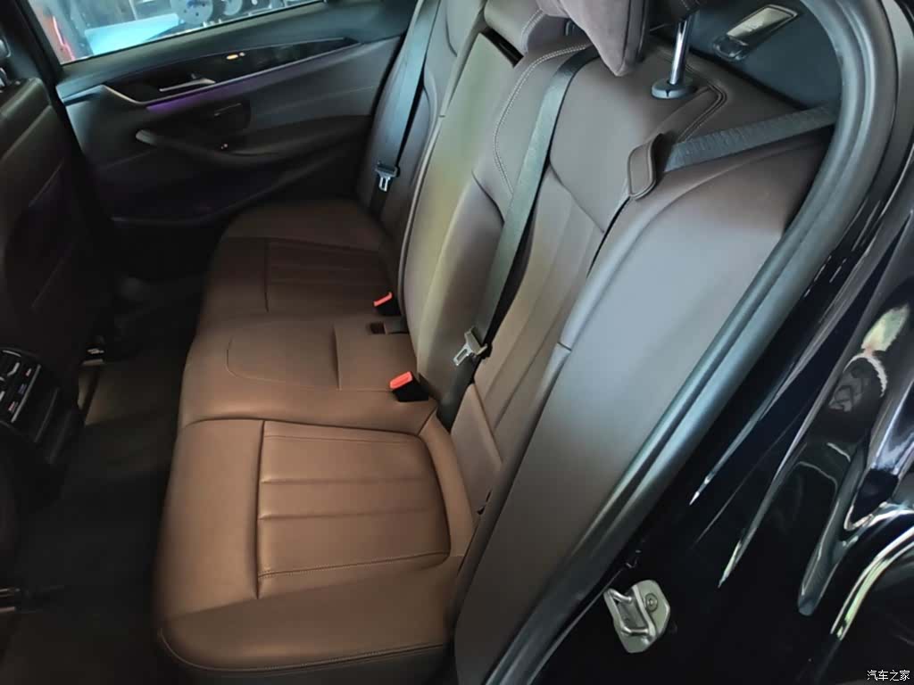 BMW 5 Series, 2019 17