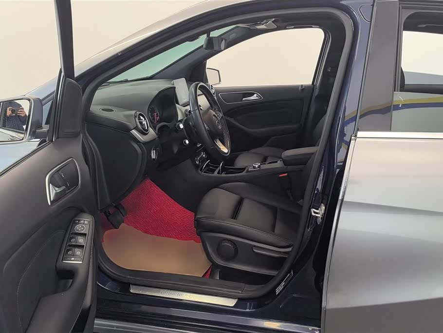 Mercedes-Benz Class B