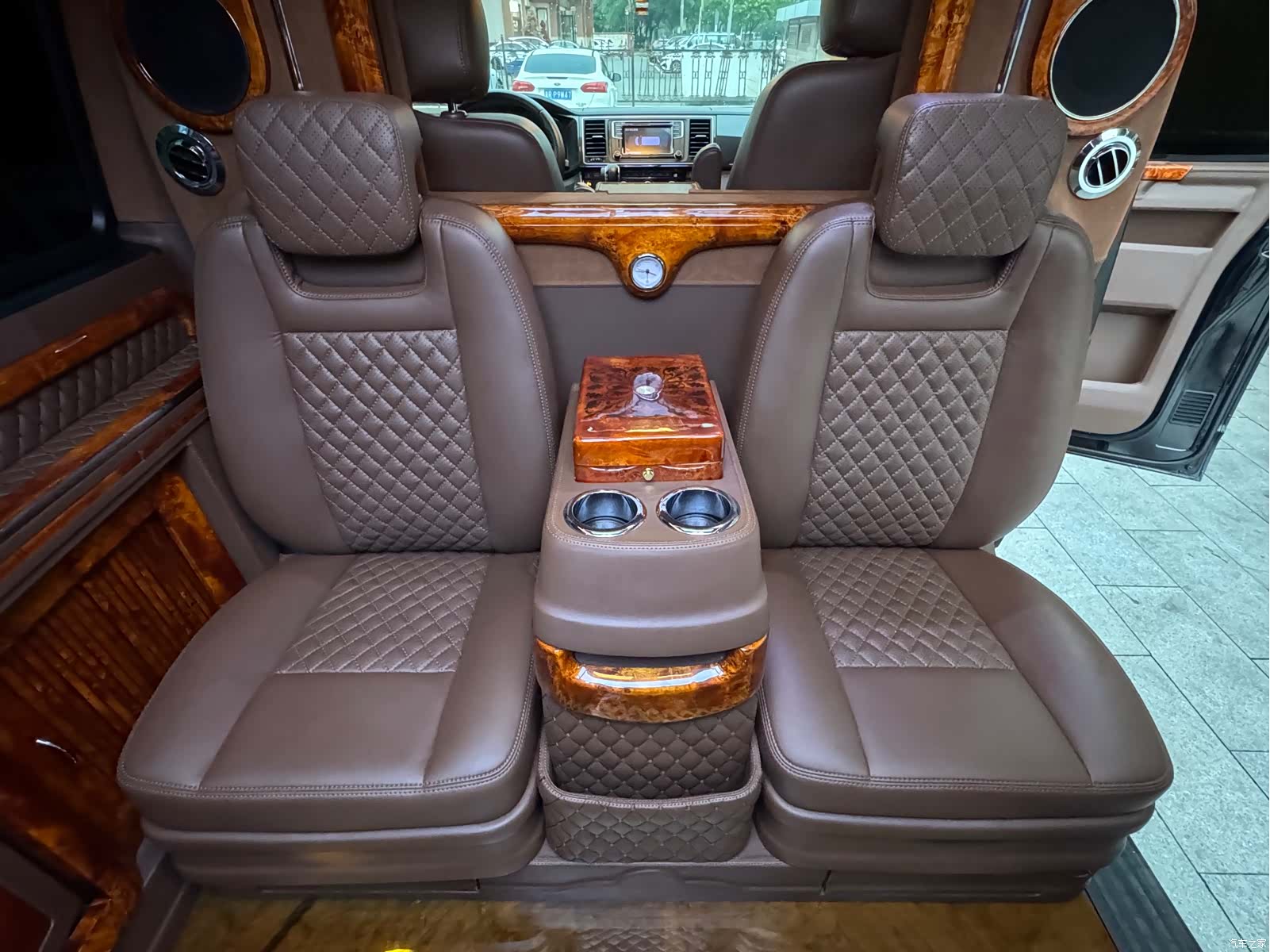 Volkswagen 7, 2017 17