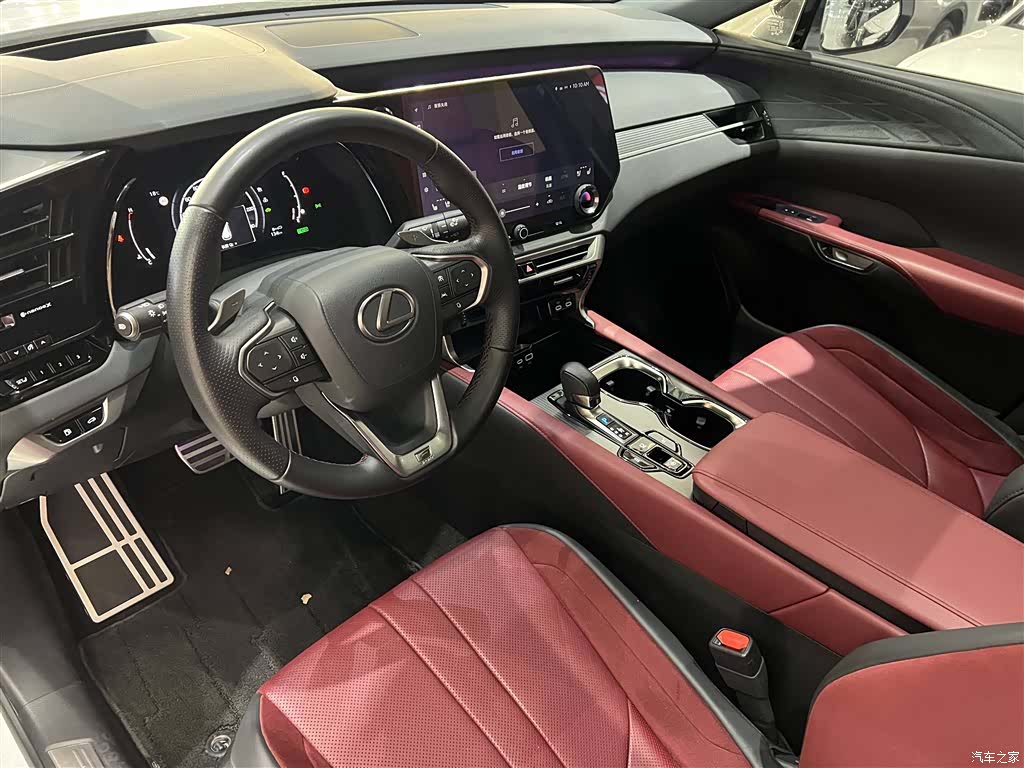 Lexus RX, 2024 11
