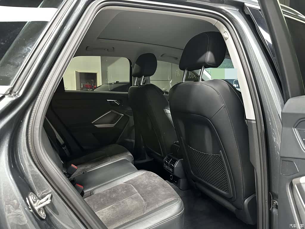 Audi Q3, 2022 14