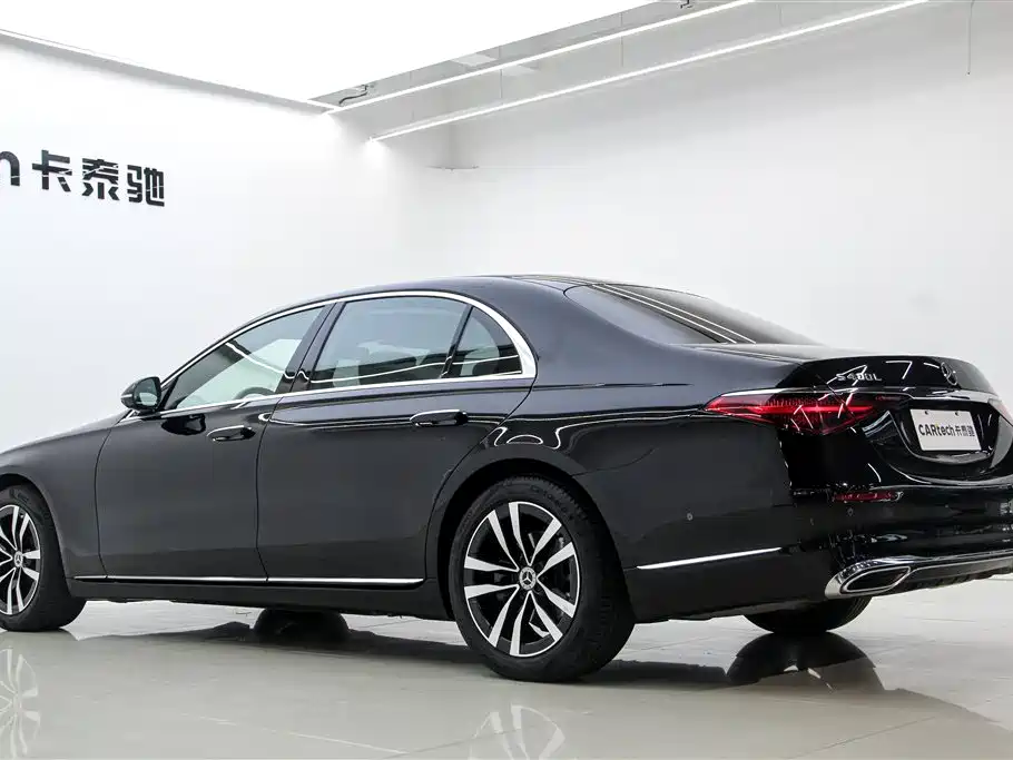 Mercedes-Benz S-class Mercedes-Benz S-class