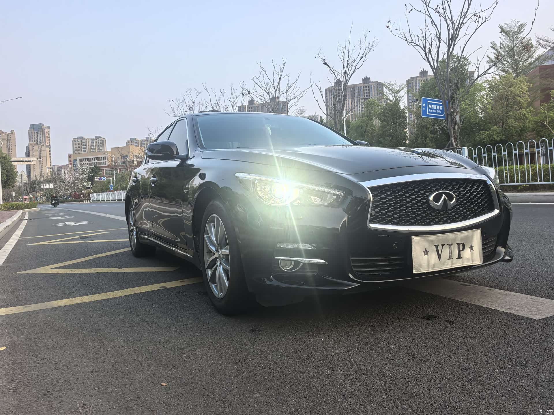 Infiniti Q50L, 2017 2