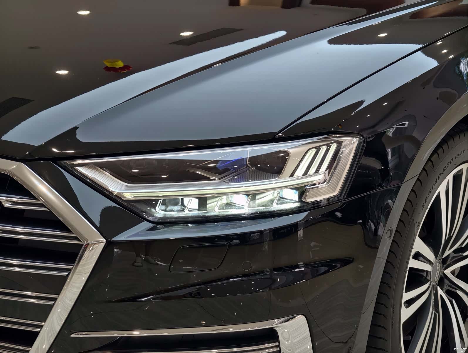 Audi A8L, 2020 24