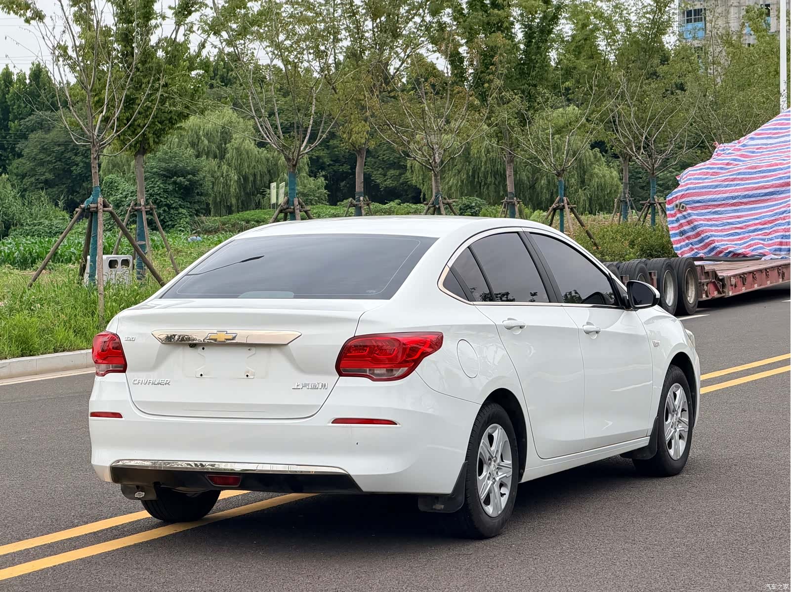 Chevrolet 320, 2019 7