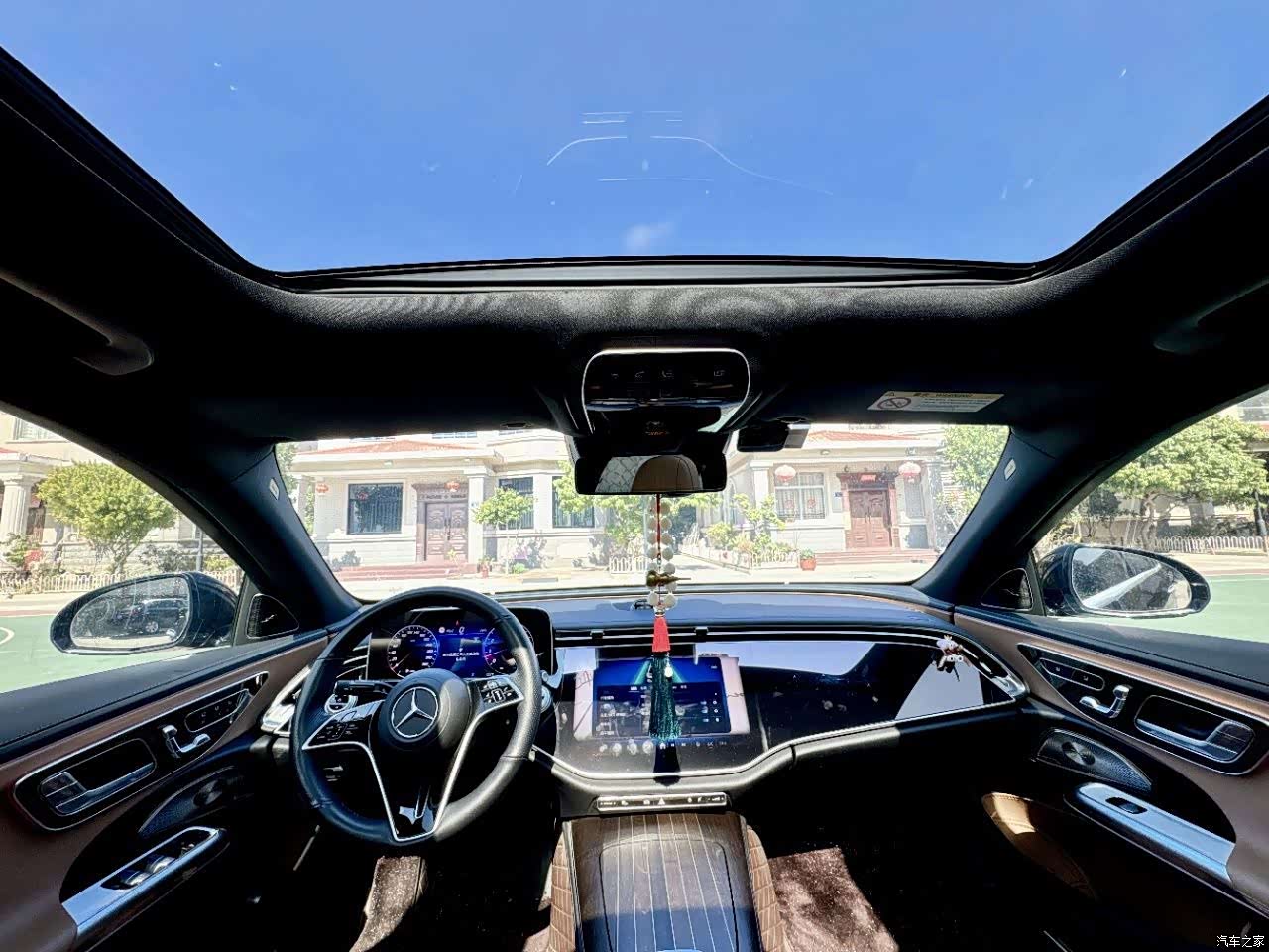 Mercedes-Benz E-Class, 2024 все фото