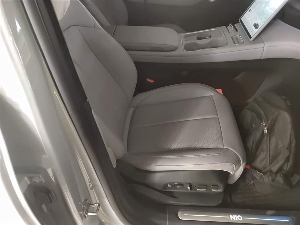 NIO EC6