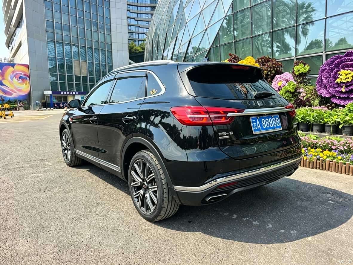 Hongqi HS5, 2023 16
