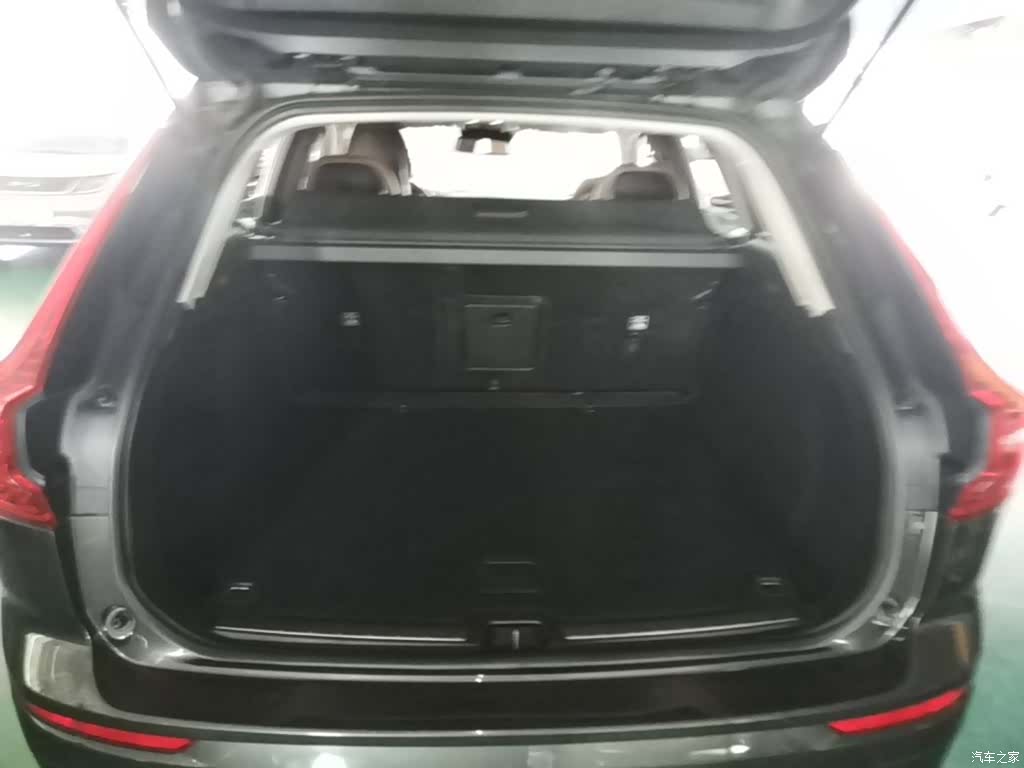 Volvo XC60, 2018 19