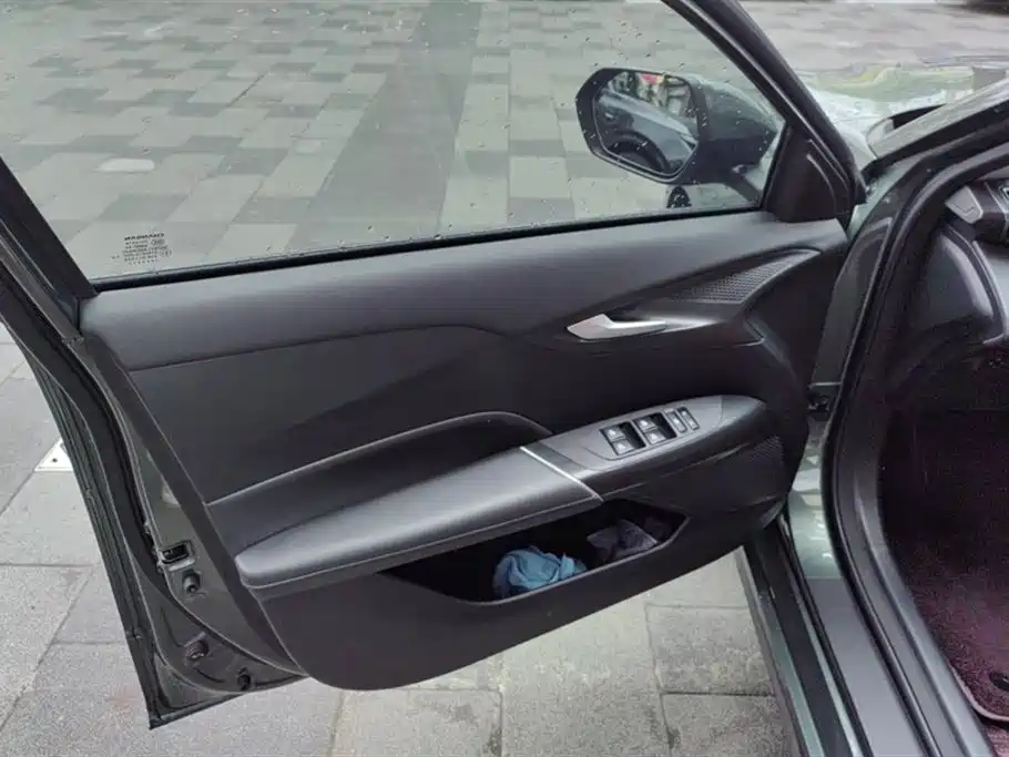 Changan A05