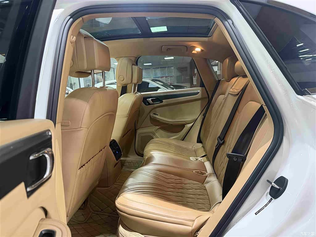 Porsche Macan, 2016 6