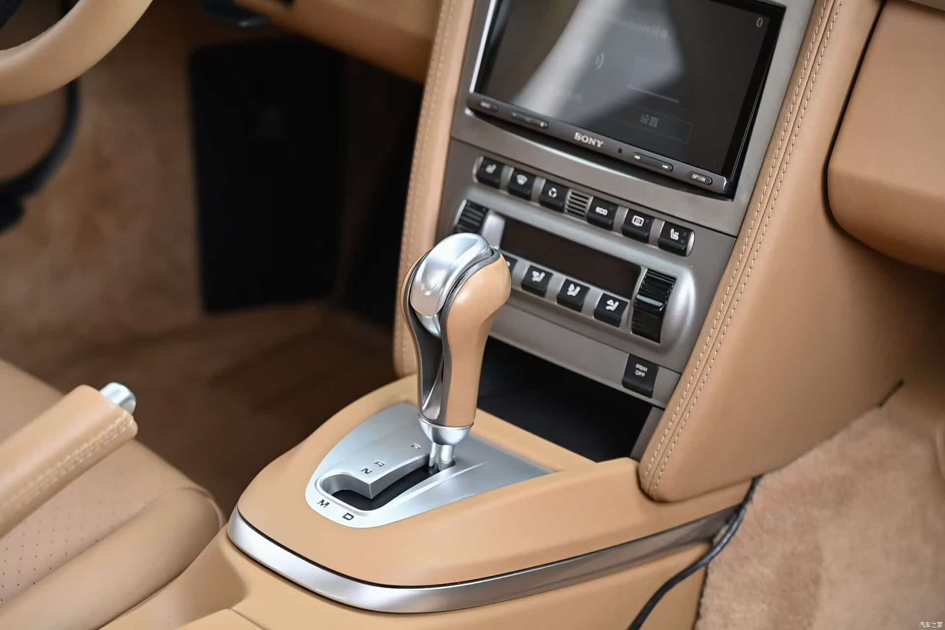 Porsche Cayman, 2006 9