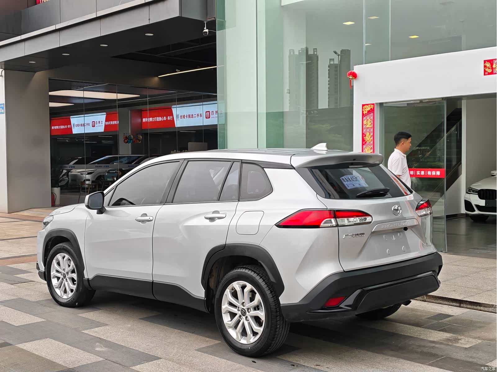Toyota Frontlander, 2022 все фото
