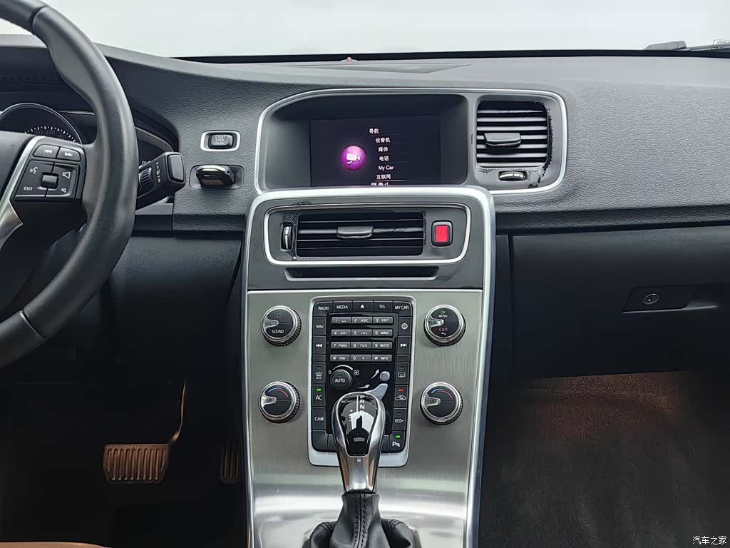 Volvo S60, 2018 12