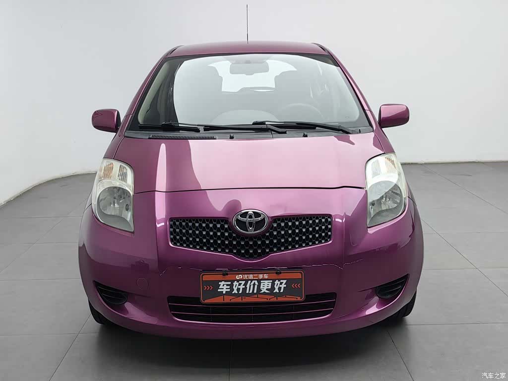 Toyota 1.6E, 2010 3