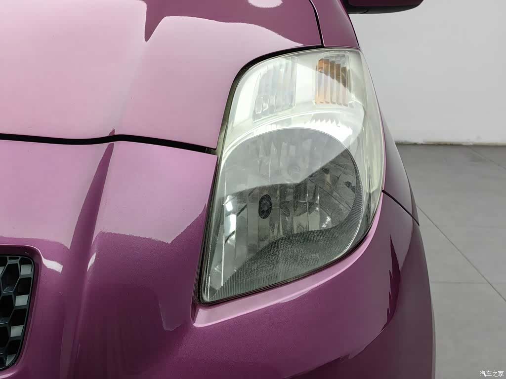 Toyota 1.6E, 2010 7