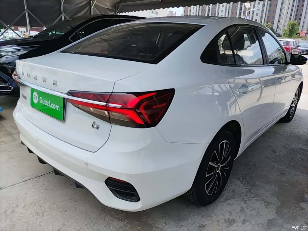 Roewe i5, 2021 7