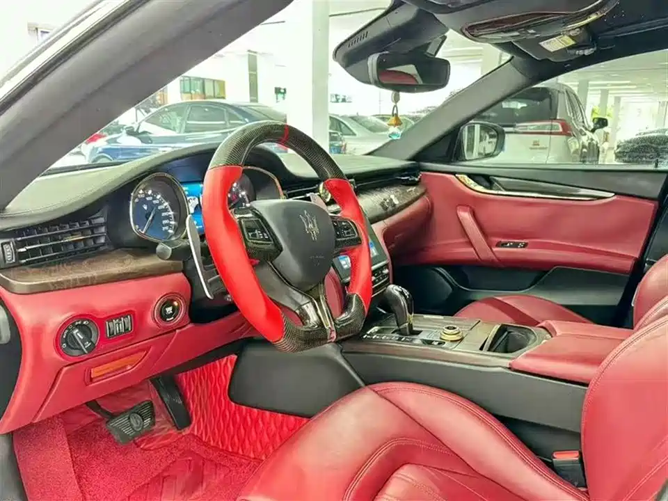 Maserati President