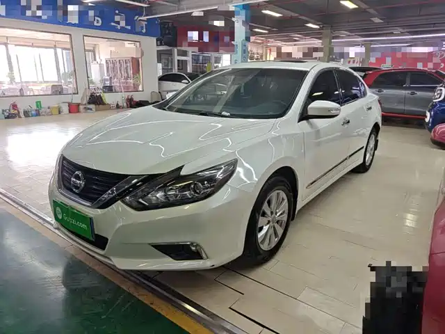 Nissan Altima 2018 — купить из Китая под заказ