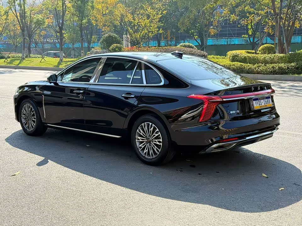 Hongqi H5