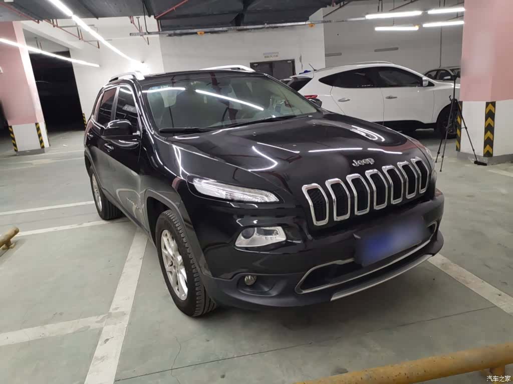 Jeep Cherokee, 2017 20