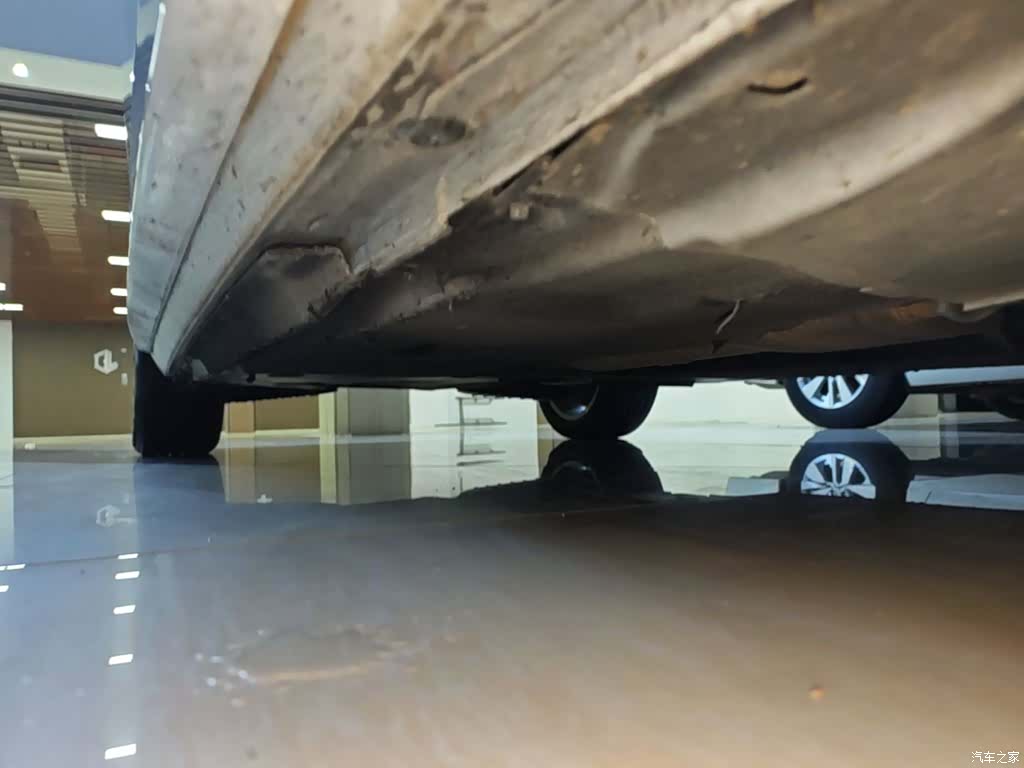 Audi A4L, 2018 21