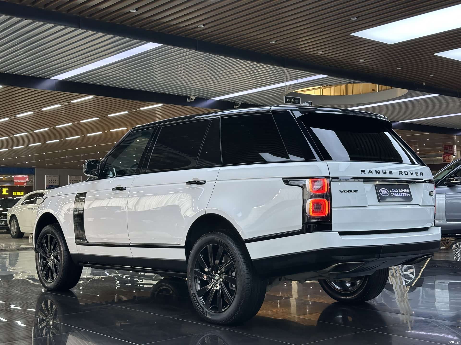 Land Rover Range Rover, 2018 18