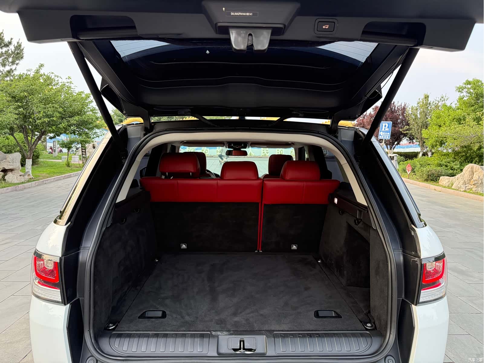 Land Rover Range Rover, 2018 12