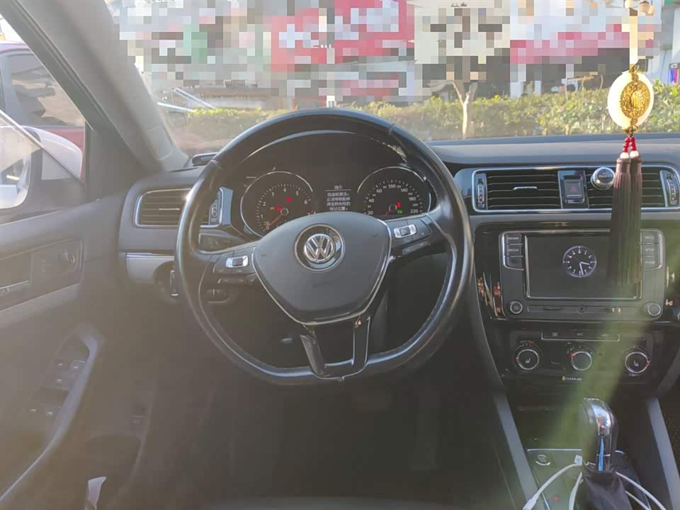 Volkswagen Sagitar