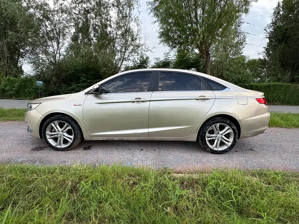Geely Emgrand GL