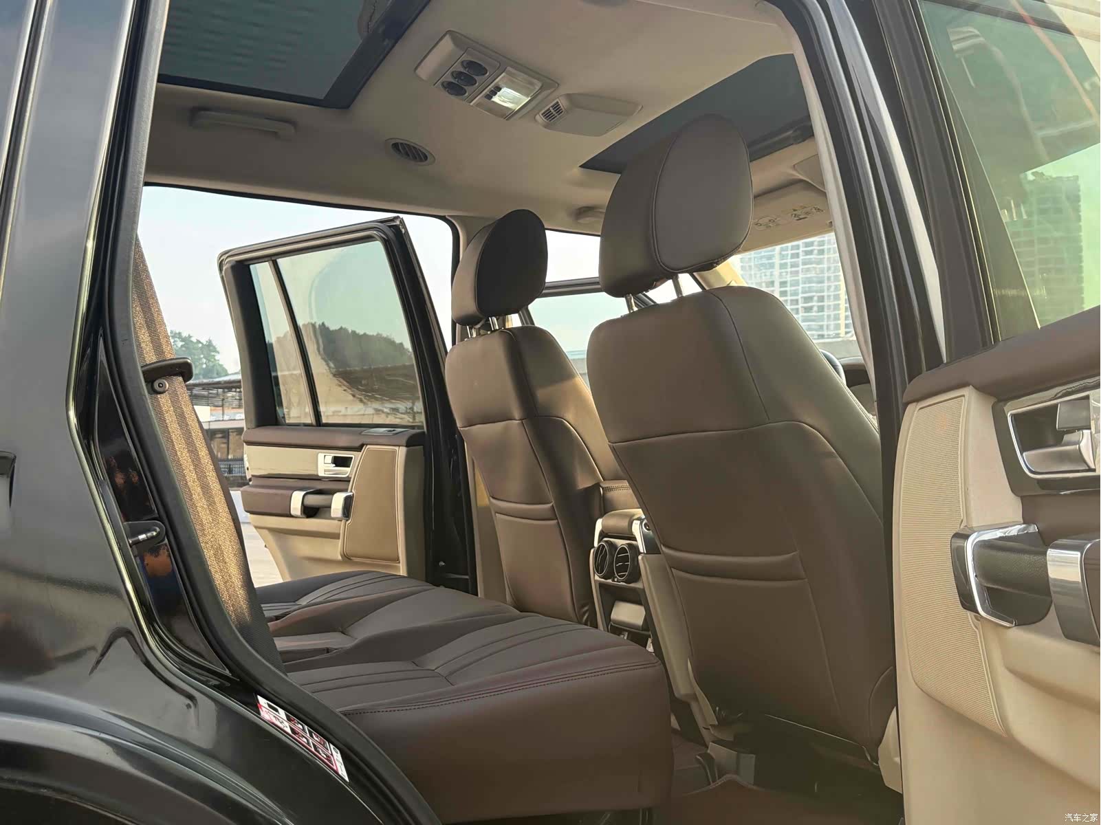Land Rover Discovery, 2010 8