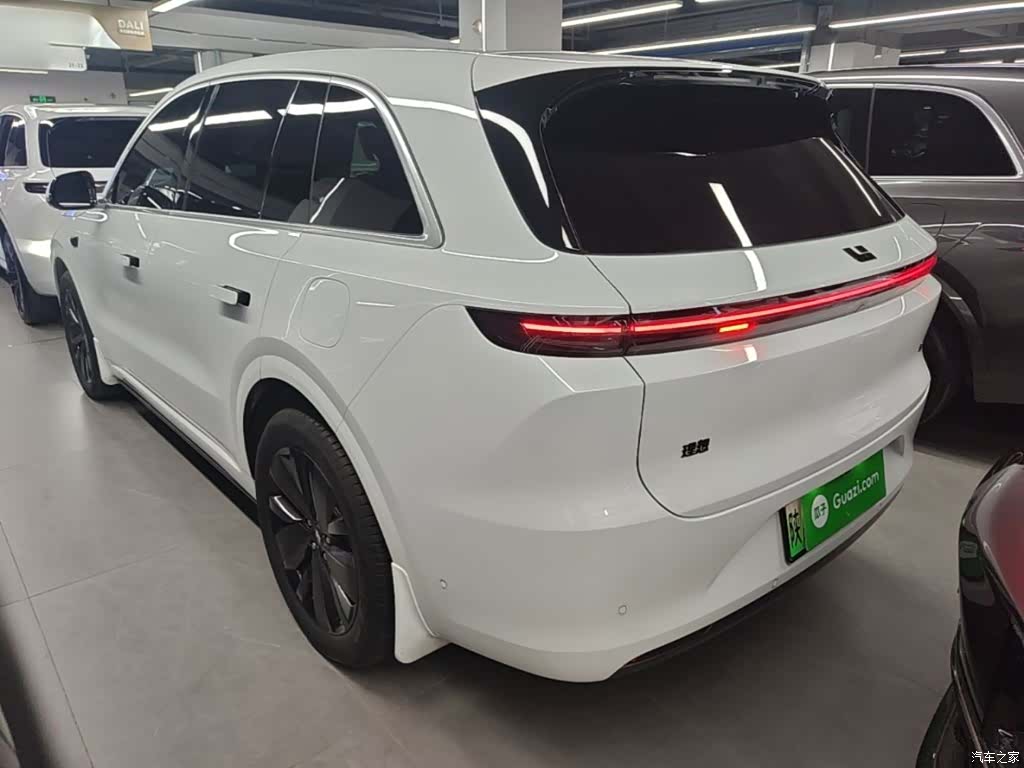 Li Auto L6, 2025 все фото