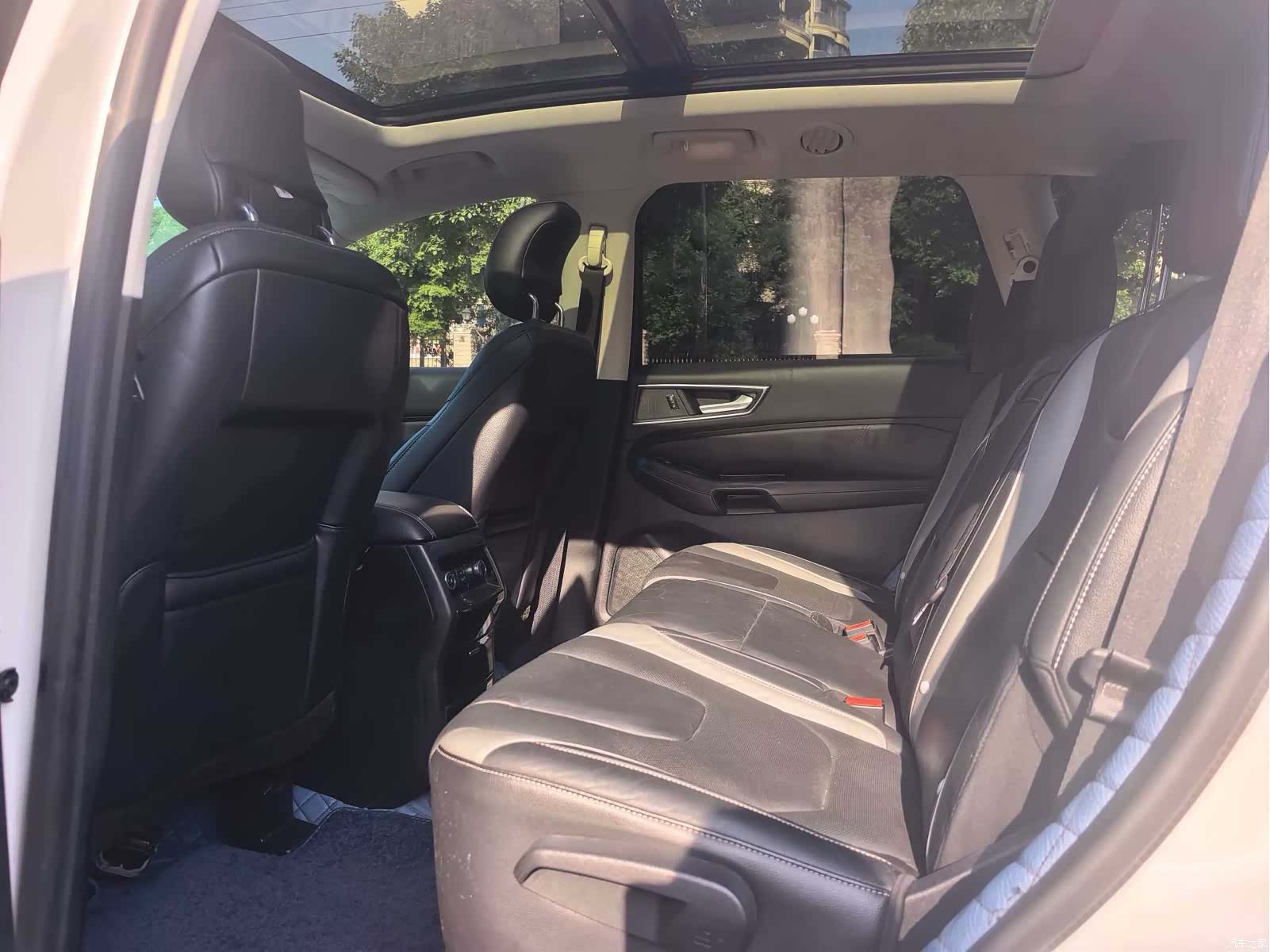 Ford Edge, 2017 9