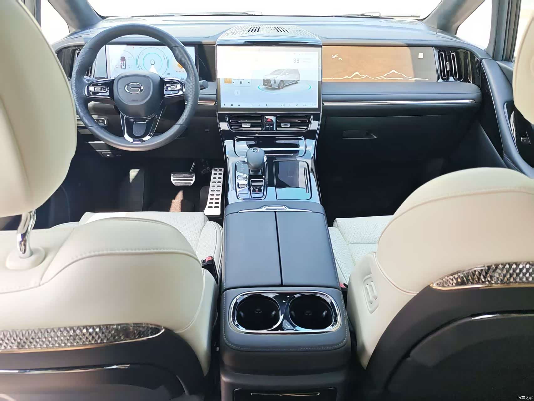 Trumpchi M8, 2023 14