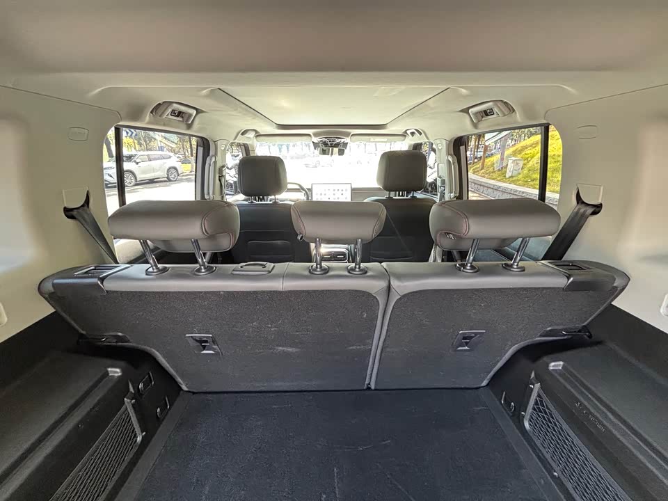 Jetour Jet Traveler C-DM