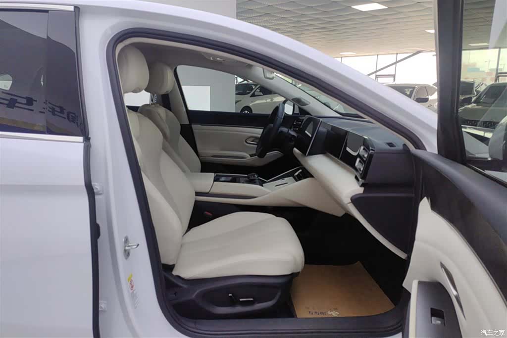 BYD Qin, 2024 8