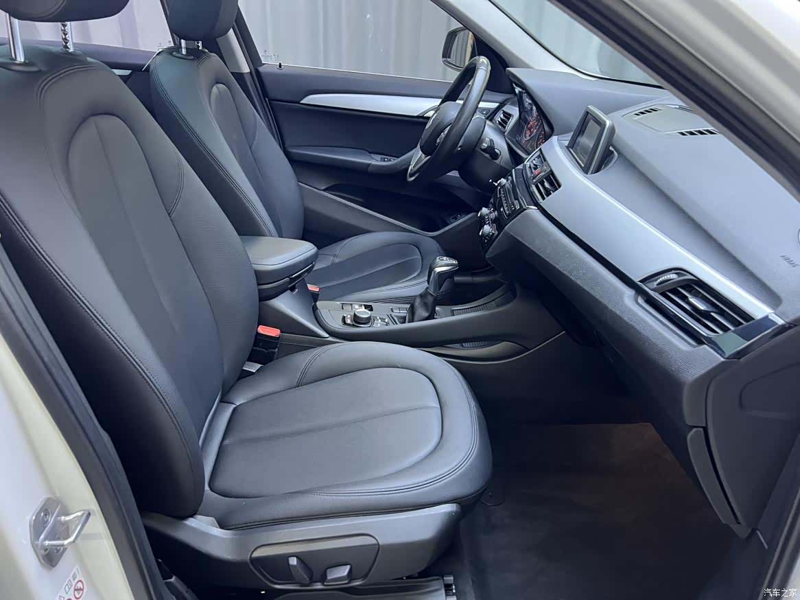 BMW X1, 2018 12