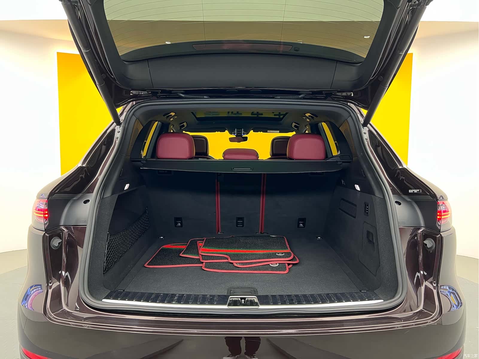 Porsche Cayenne, 2024 31