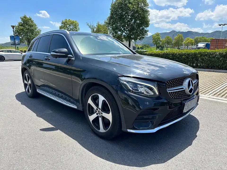 Mercedes-Benz GLC Mercedes-Benz GLC