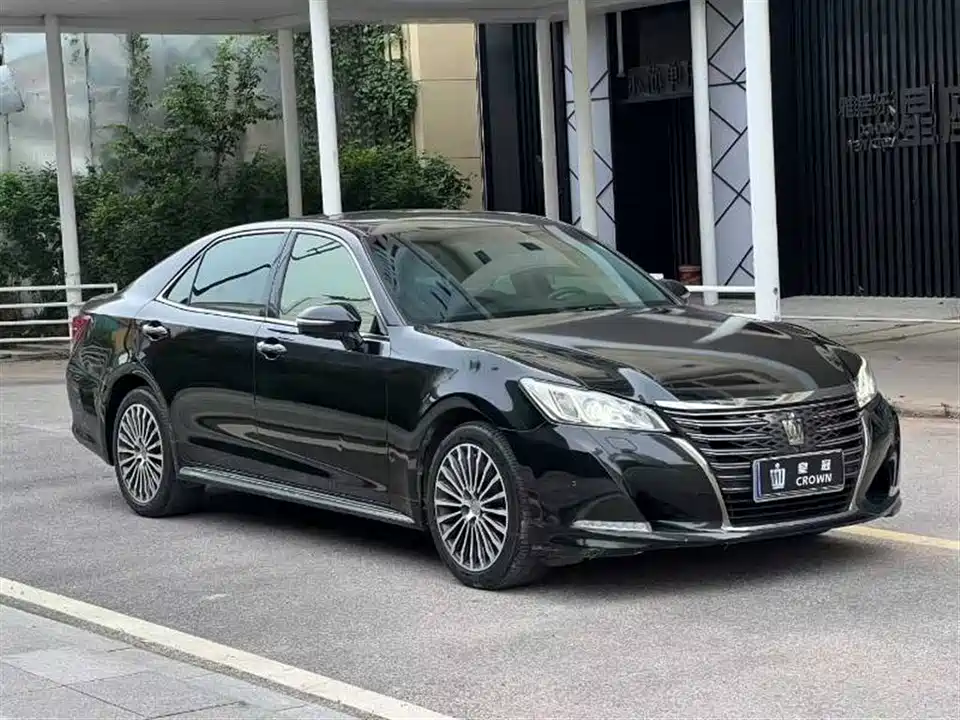 Toyota crown Toyota crown