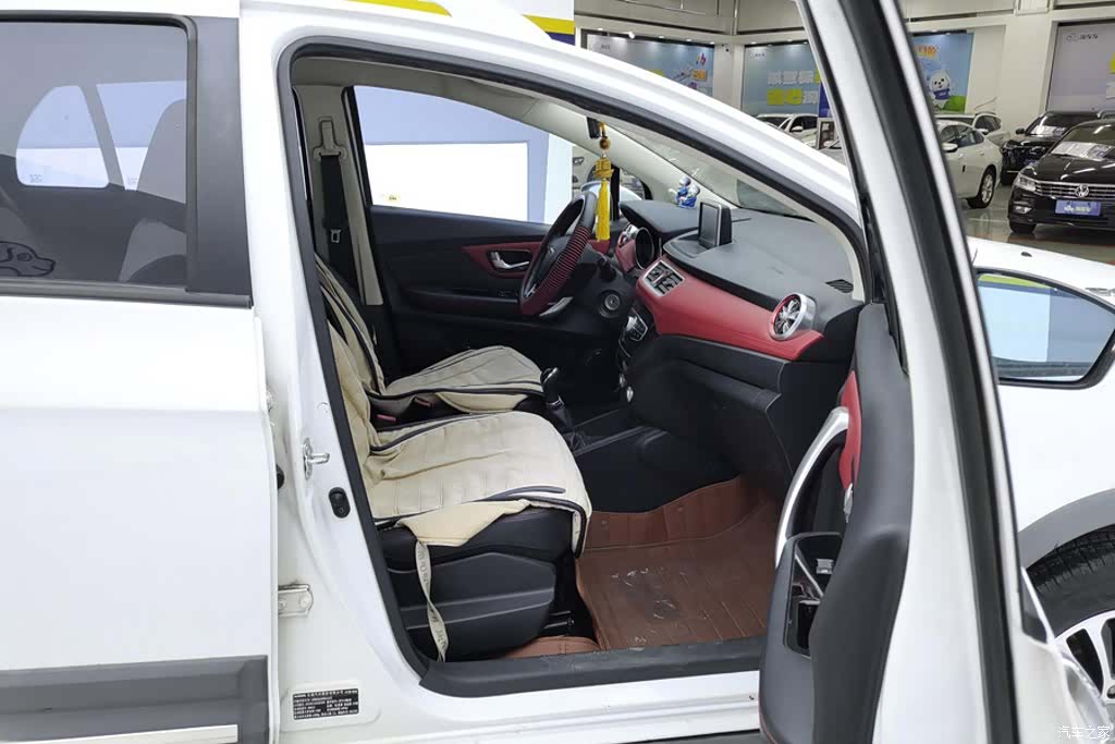 Haval H1, 2015 8