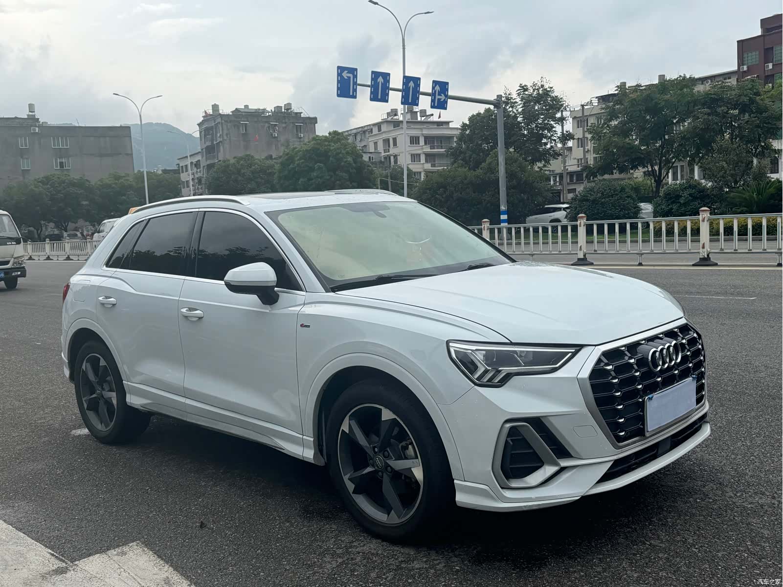 Audi Q3, 2020 3