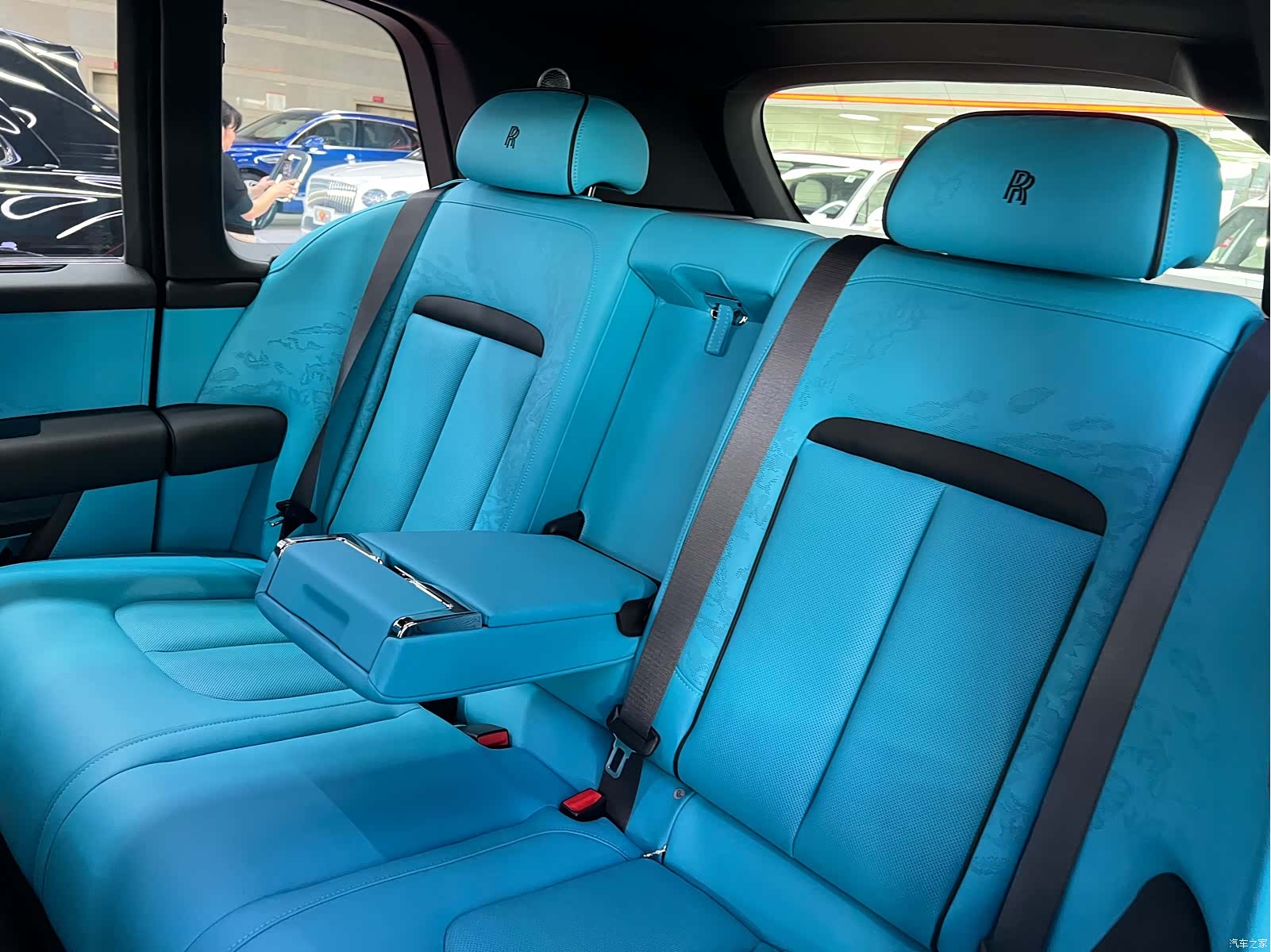 Rolls-Royce Cullinan, 2026 30
