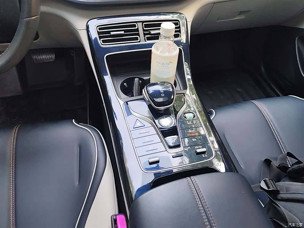 BYD Qin, 2022 14