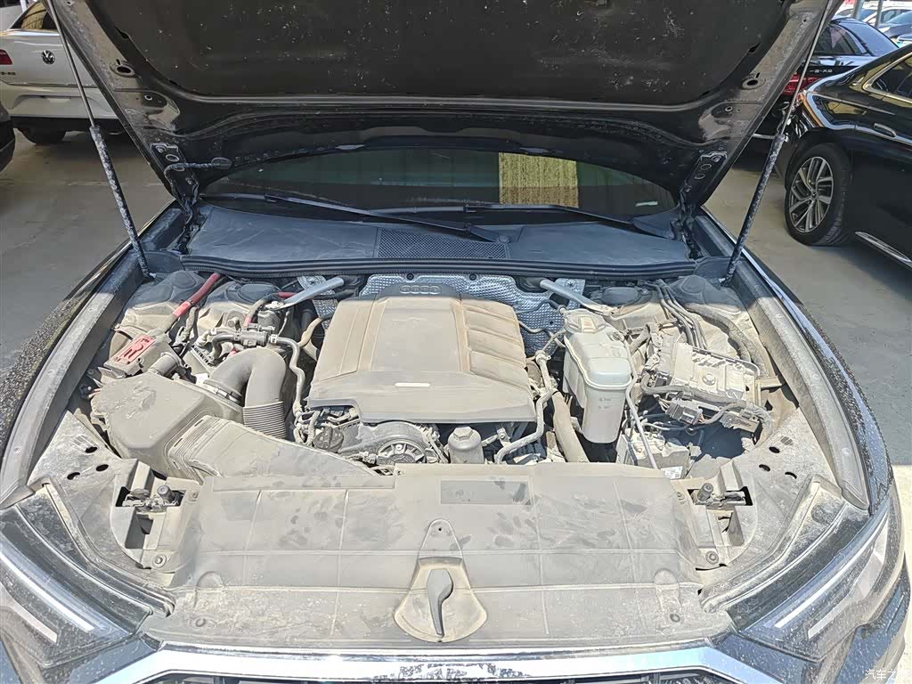 Audi A6L, 2019 11