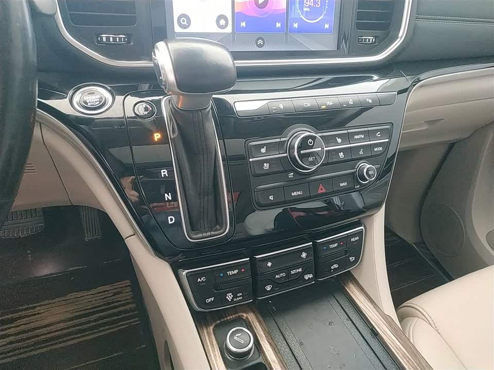 Trumpchi Trumpchi M8
