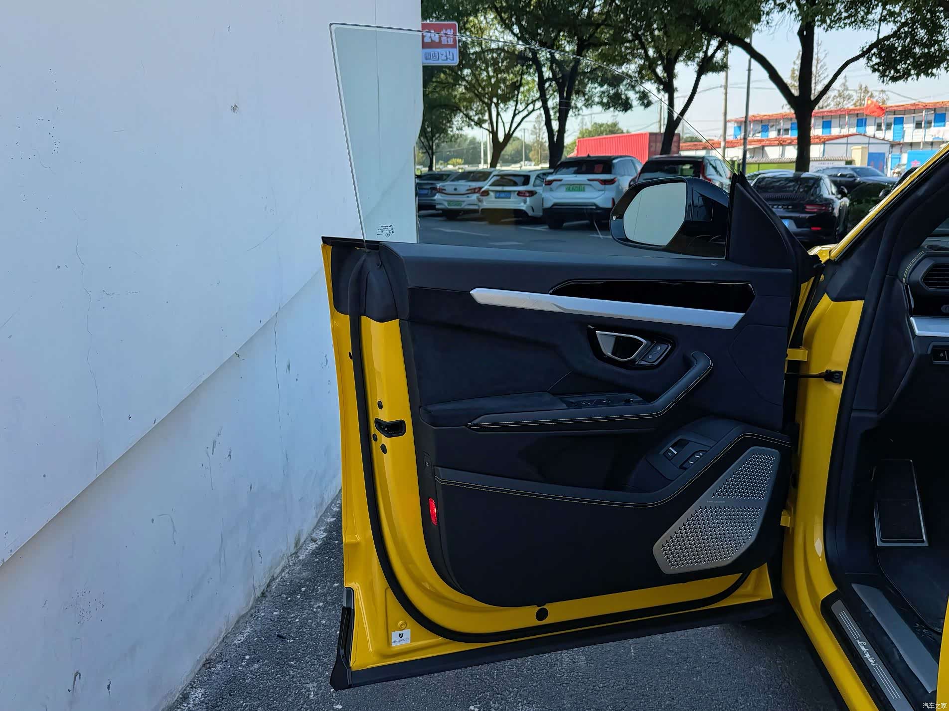 Lamborghini Urus, 2019 2